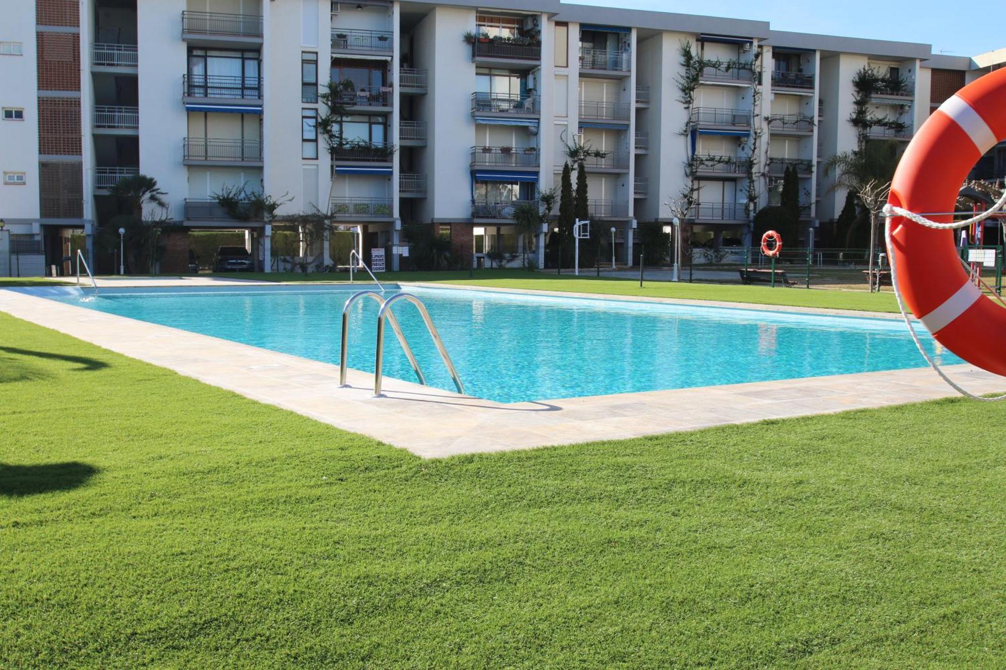 Apartamento La Torre カンブリルス エクステリア 写真