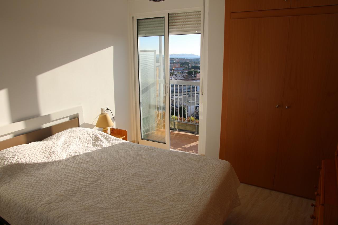 Apartamento La Torre カンブリルス エクステリア 写真